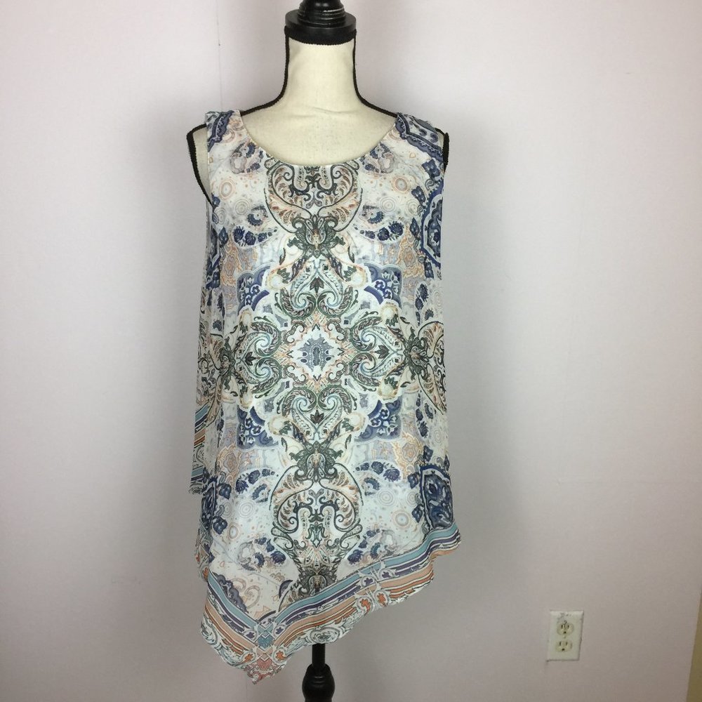 Like new!! Unity World Wear Tank Top Blouse L Blue White Paisley Sleeveless